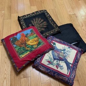 2 pc Pillows and Pillow Cases